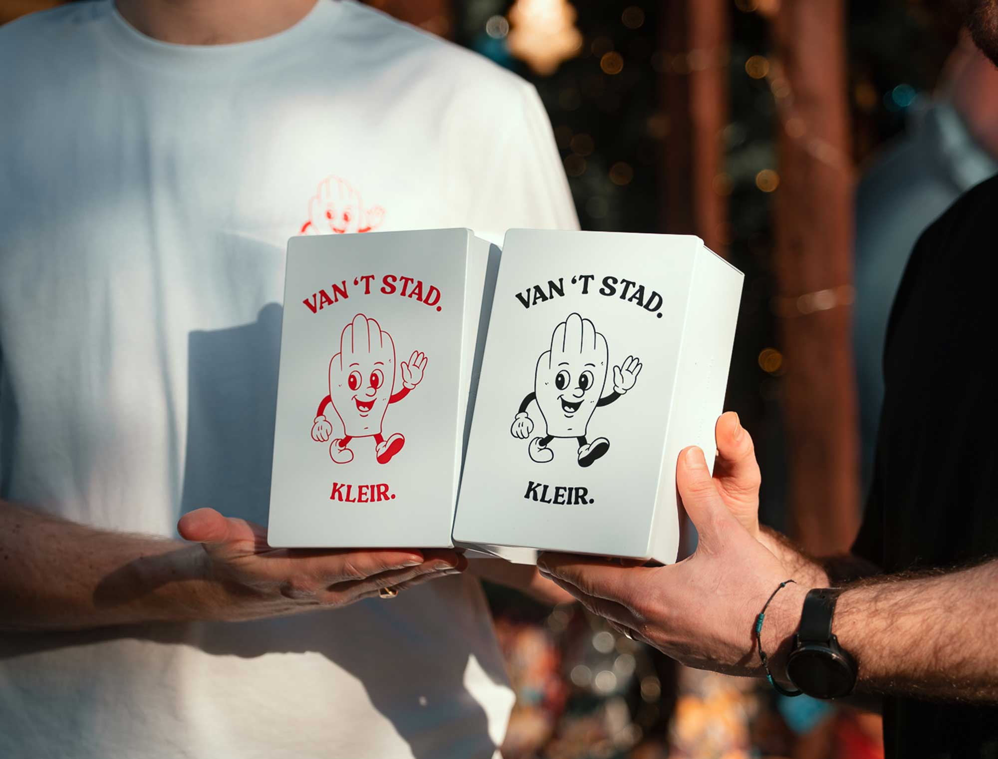 T-shirt • Antwerps Handje. • Wit • Philip's Biscuits • Unisex