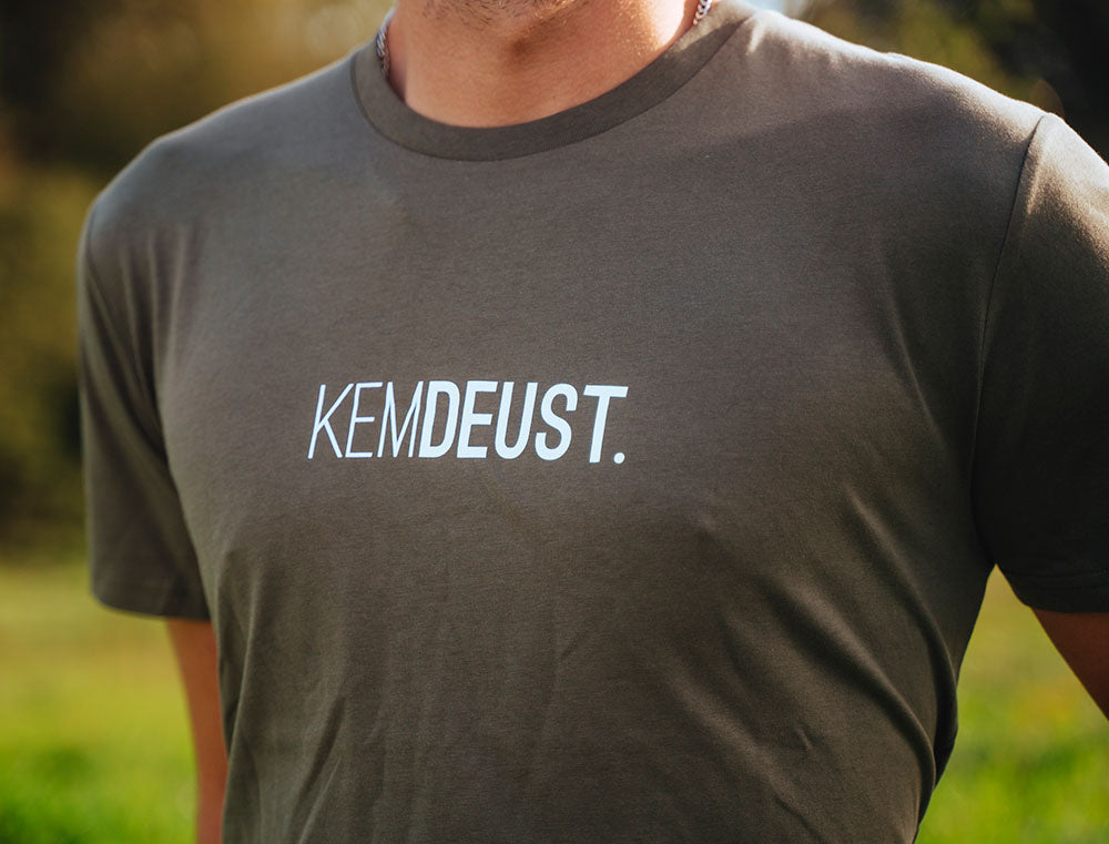 T-shirt • KEMDEUST. • Kaki • Unisex
