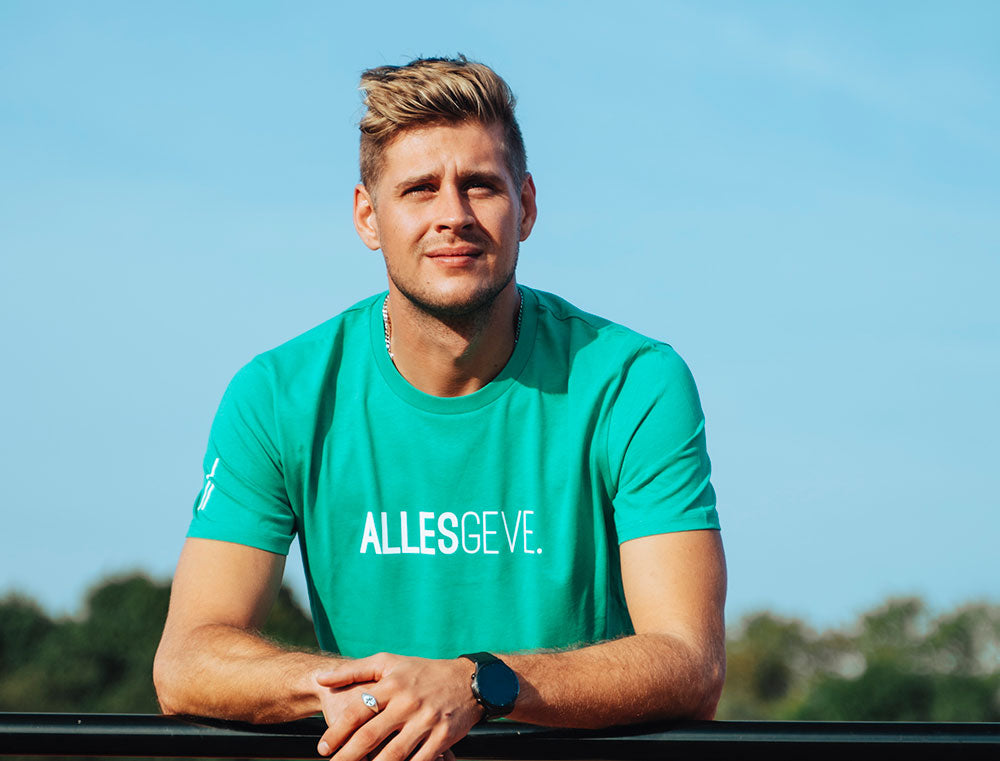 T-shirt • ALLESGEVE. • Groen • Unisex