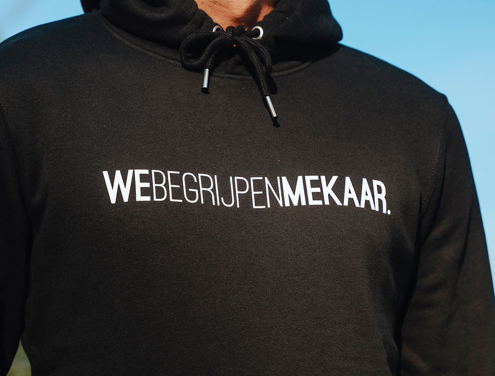 Hoodie • We begrijpen mekaar • Zwart • Unisex