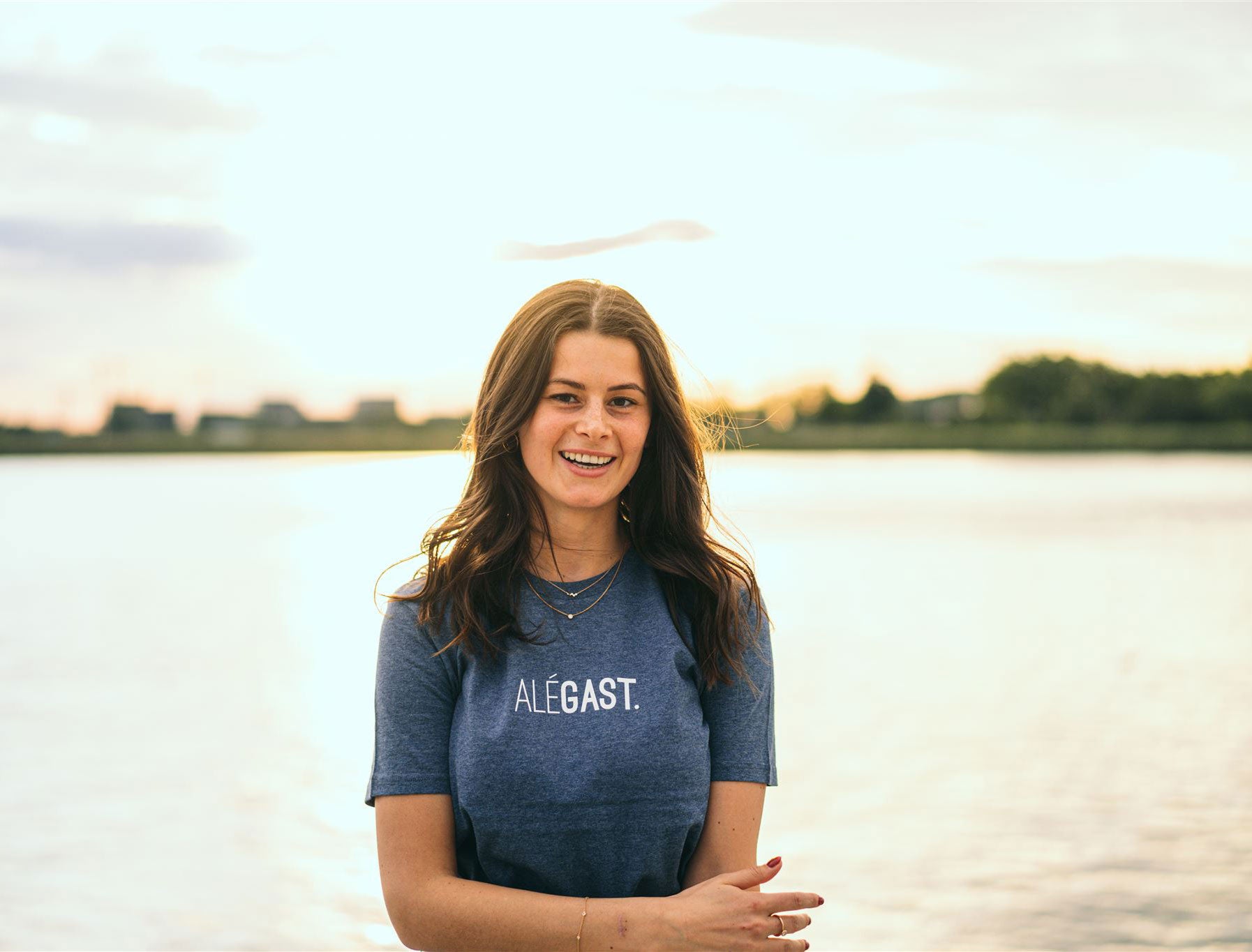 ALÉGAST. Blauwe unisex T-shirt voor volwassenen