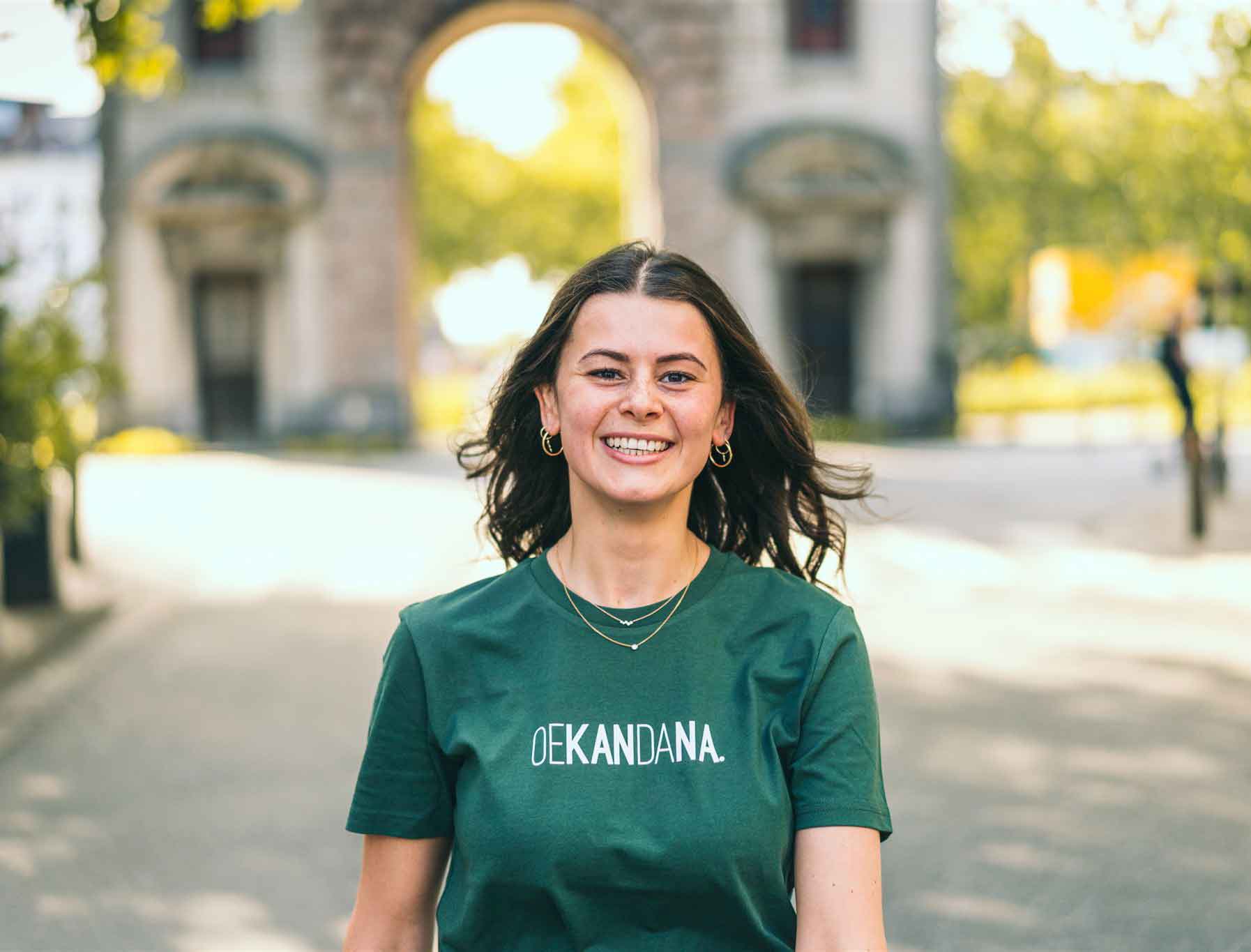 OEKANDANA. Groene unisex T-shirt voor volwassenen