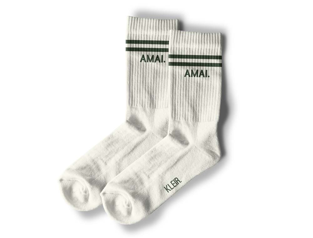 Witte sokken met opdruk AMAI.