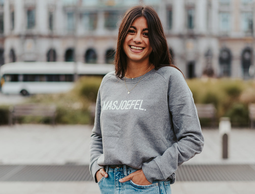 MASJOEFEL. grijze trui voor vrouwen